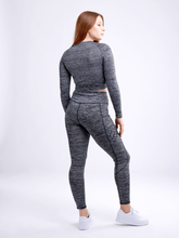 Load image into Gallery viewer, High-Waisted Criss-Cross Training Leggings with Hip Pockets