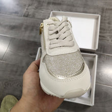 Load image into Gallery viewer, Luxury Designer Shoes Women's Sneakers Chic Point Fashion Trends High