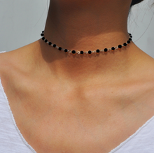 Load image into Gallery viewer, Fashion Jewelry Woman Simple Black White Bead Necklace Handmade Choker Necklace
